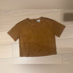 Evereve kimberly faux suede top size xs
